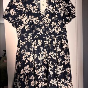 BloomChic Navy and White Floral Dress